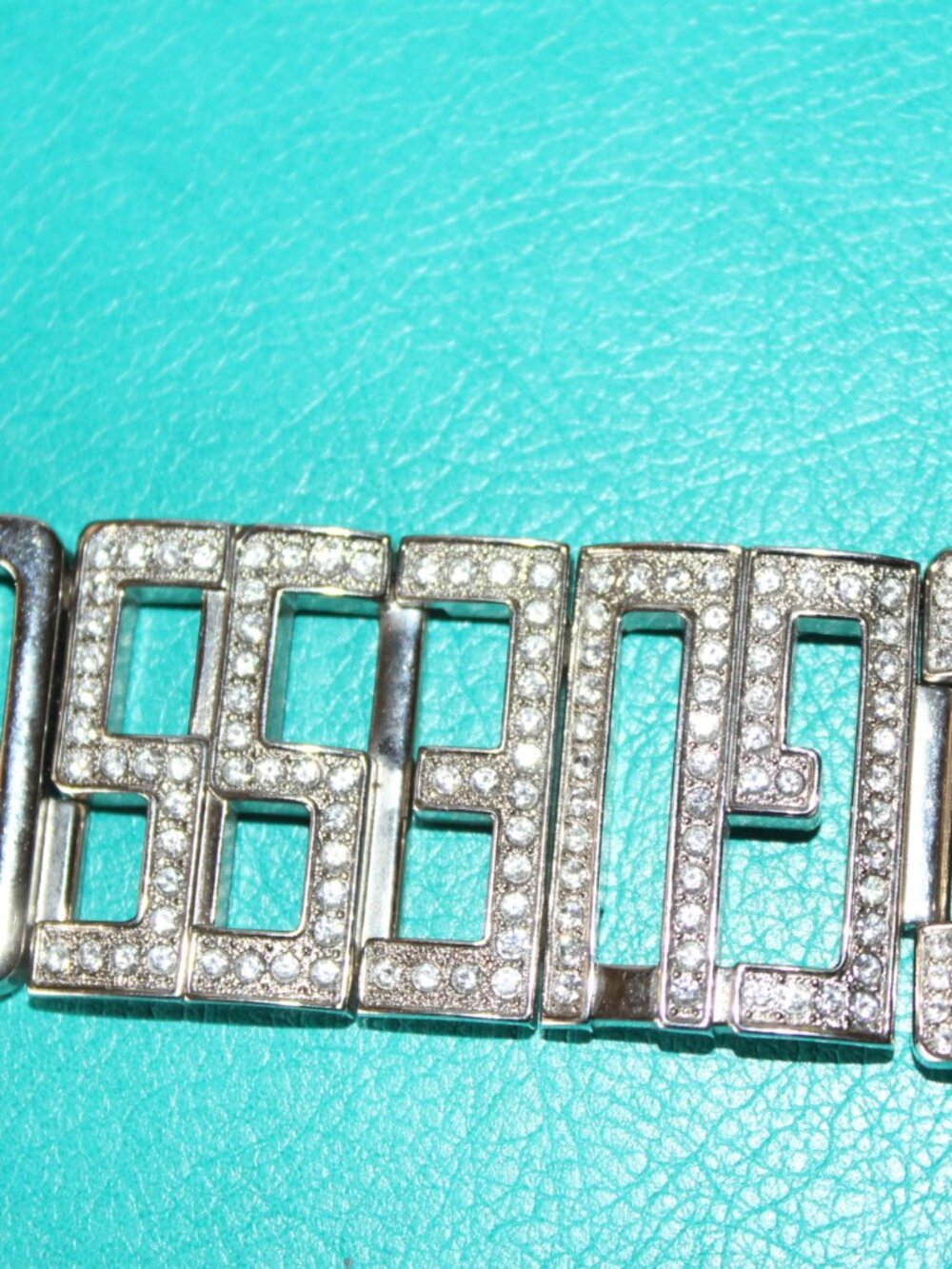 Vintage GUESS bling watch NICE - Picture 8 of 11